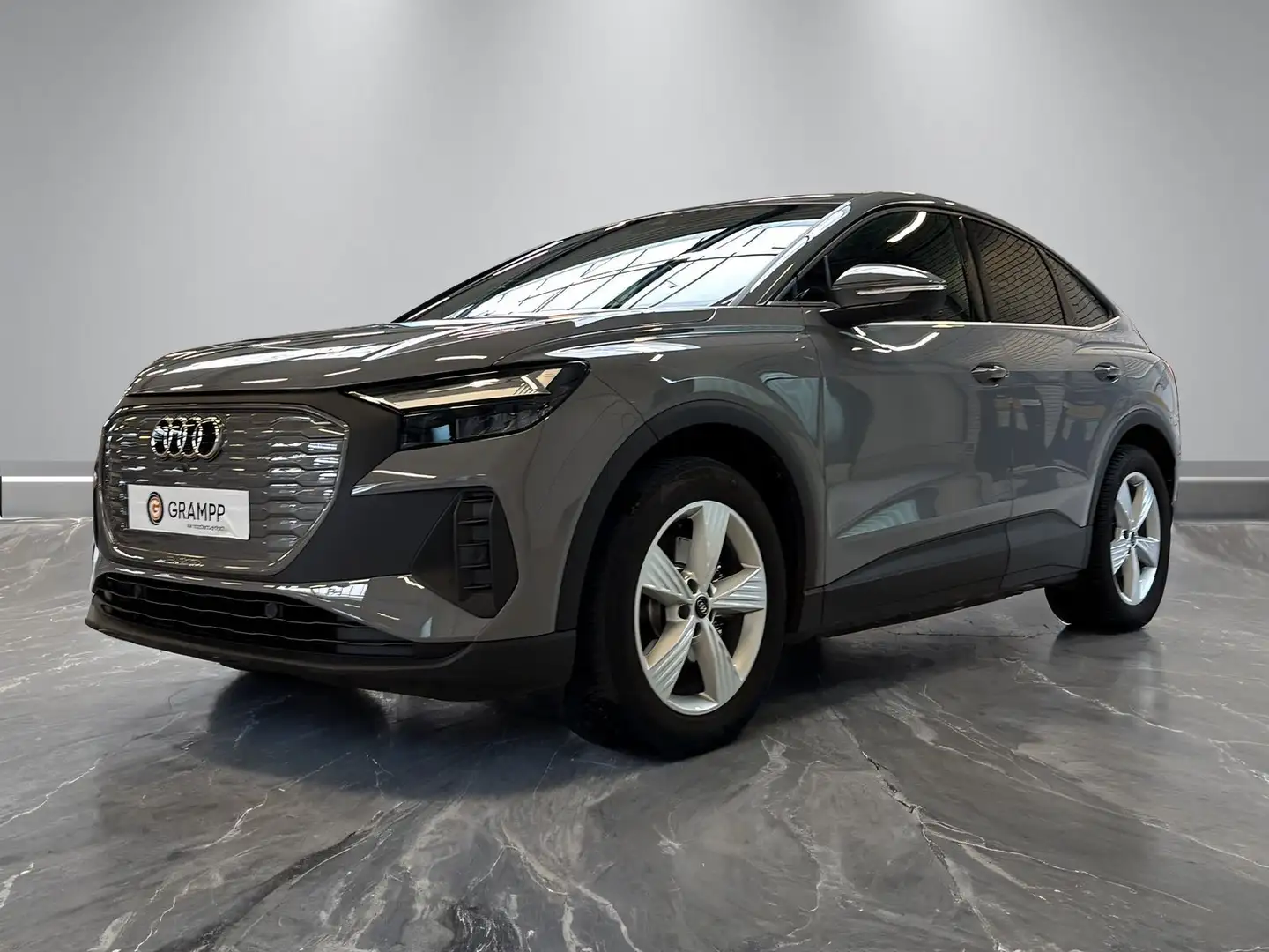 Audi Q4 e-tron 35 +LED+KAMERA+ACC+VIRTUAL+ Grau - 2