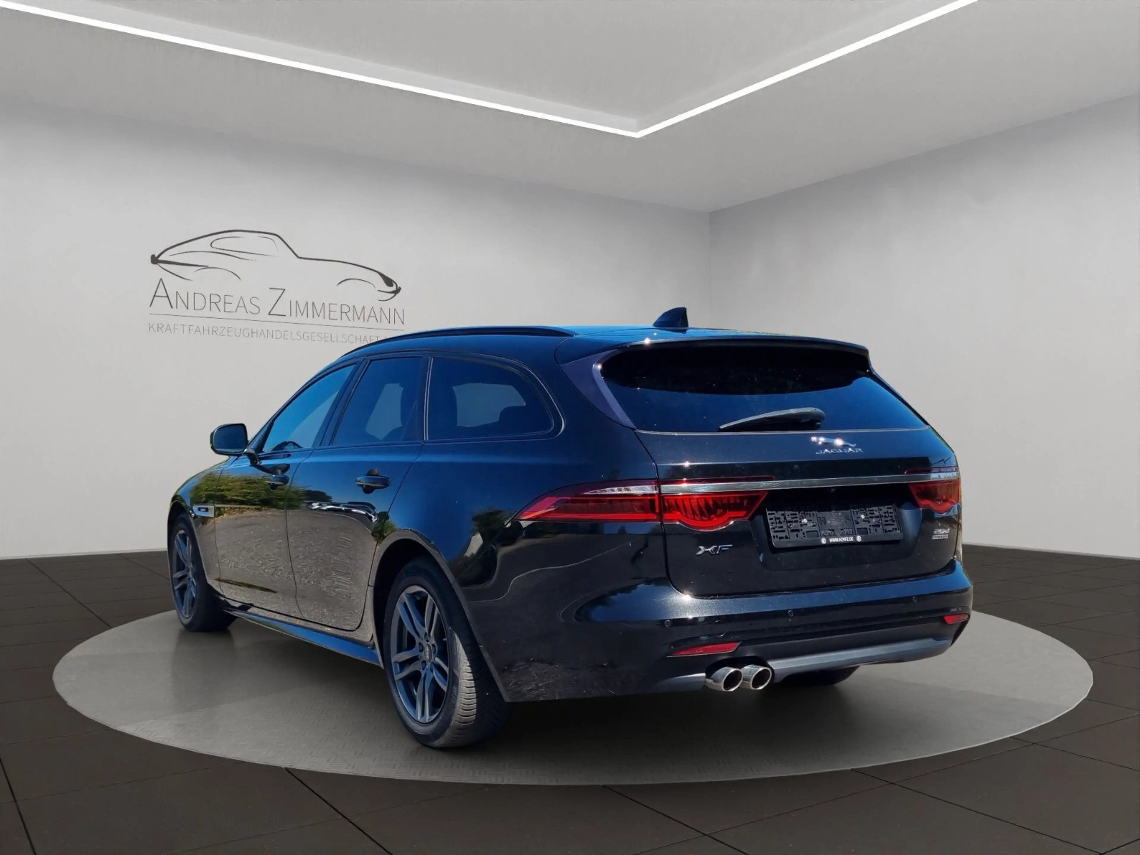 Jaguar XF Sportbrake 20d R-Sport AWD MERIDIAN/LED/LR-HZ — photo 6