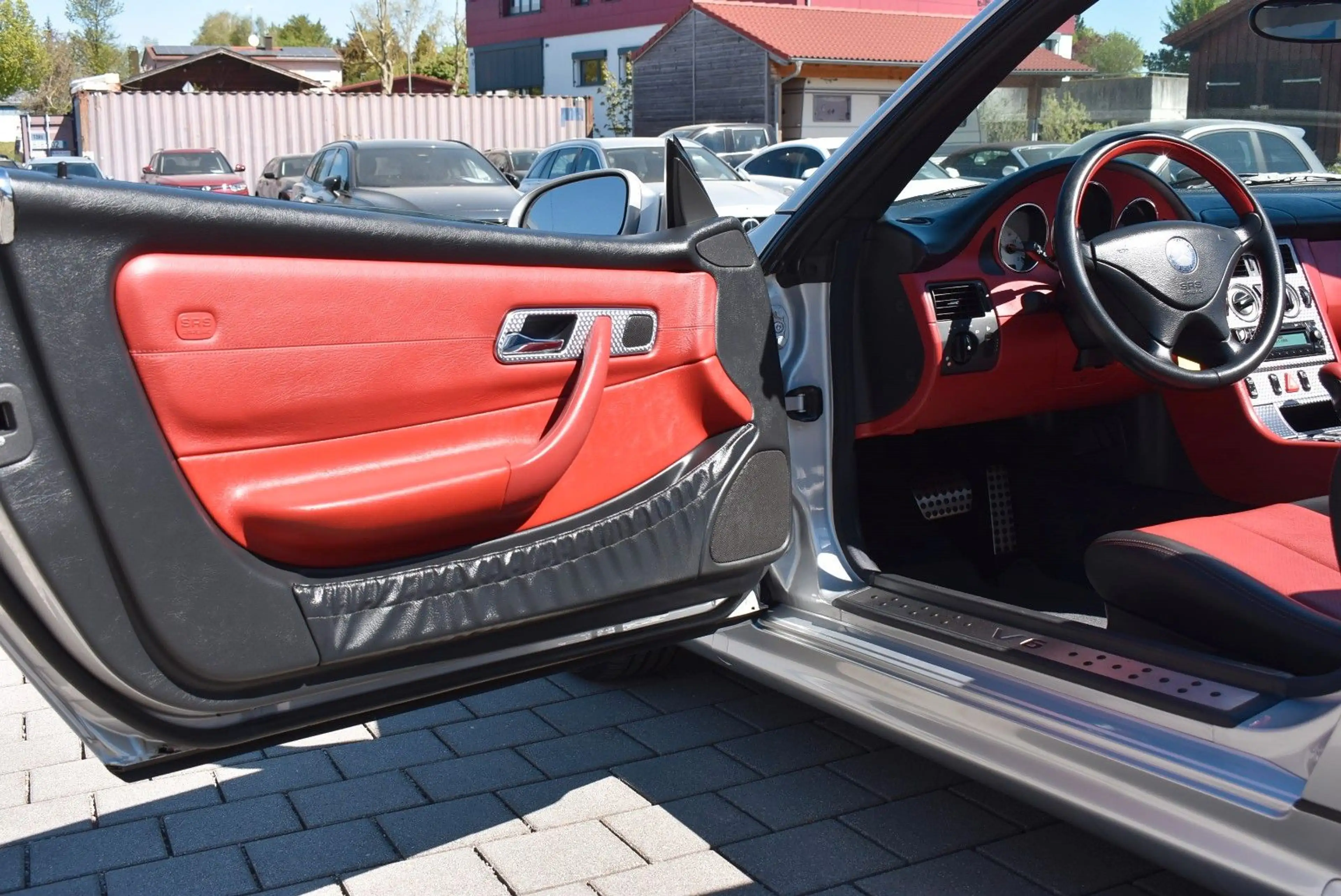 Mercedes-Benz SLK 320 — photo 15
