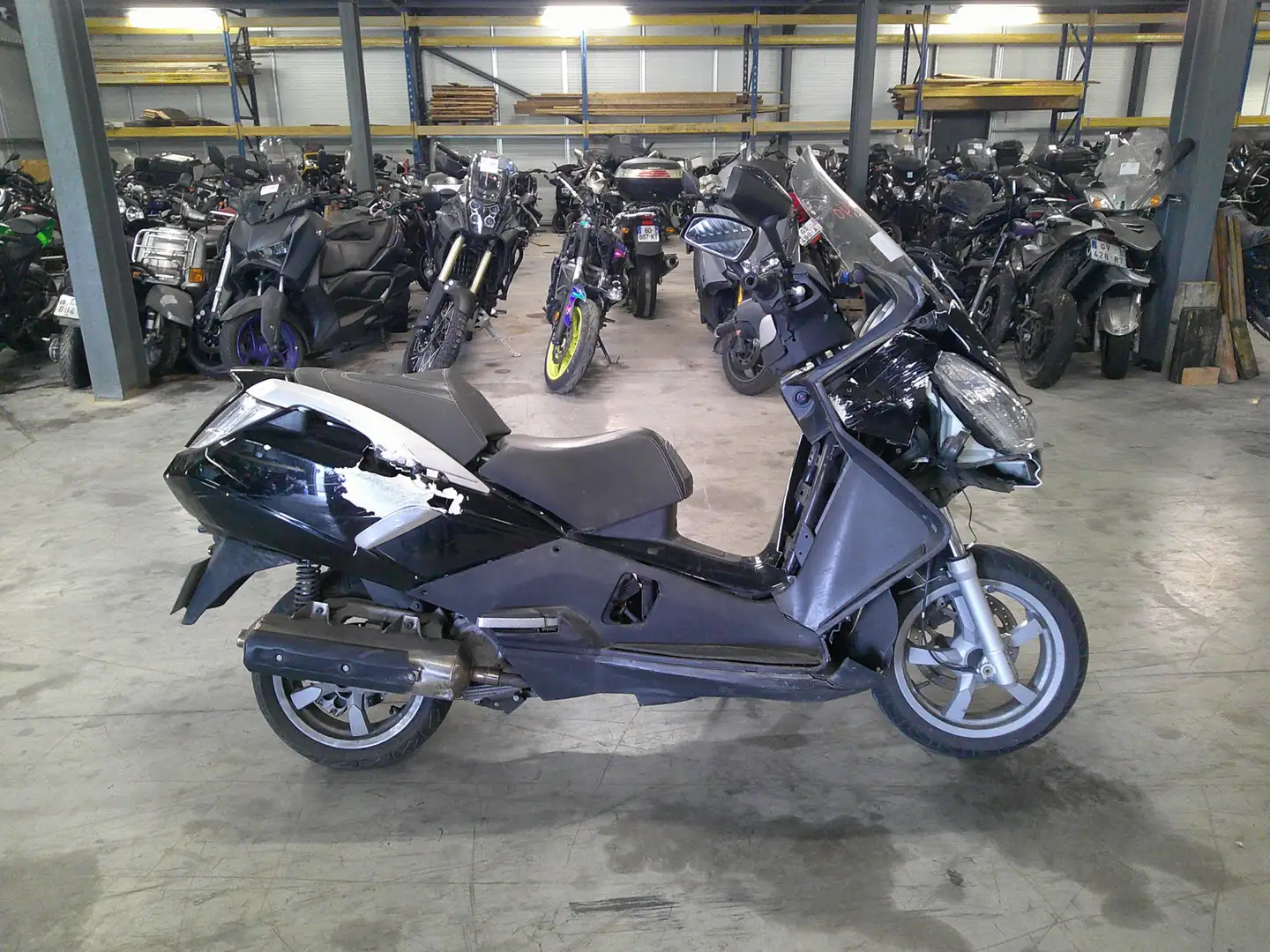 Peugeot Satelis 125 - 1