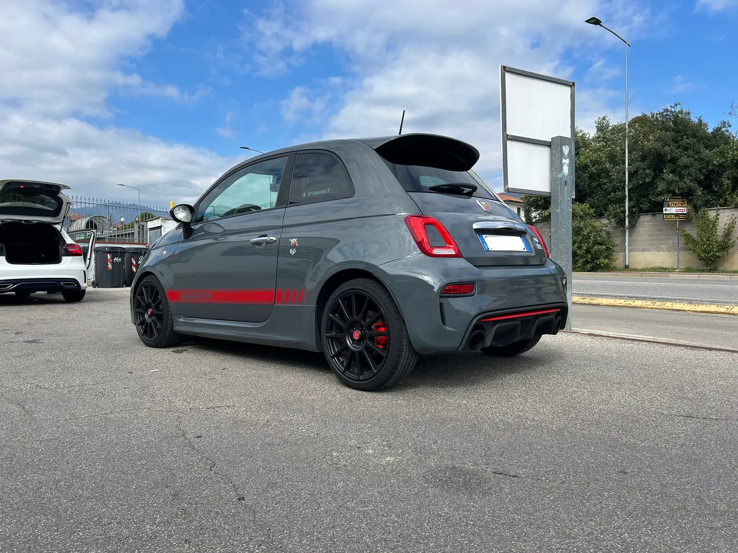 Abarth 695 1.4 16v t. t-jet XSR Yamaha Limited Edition 165cv - 1