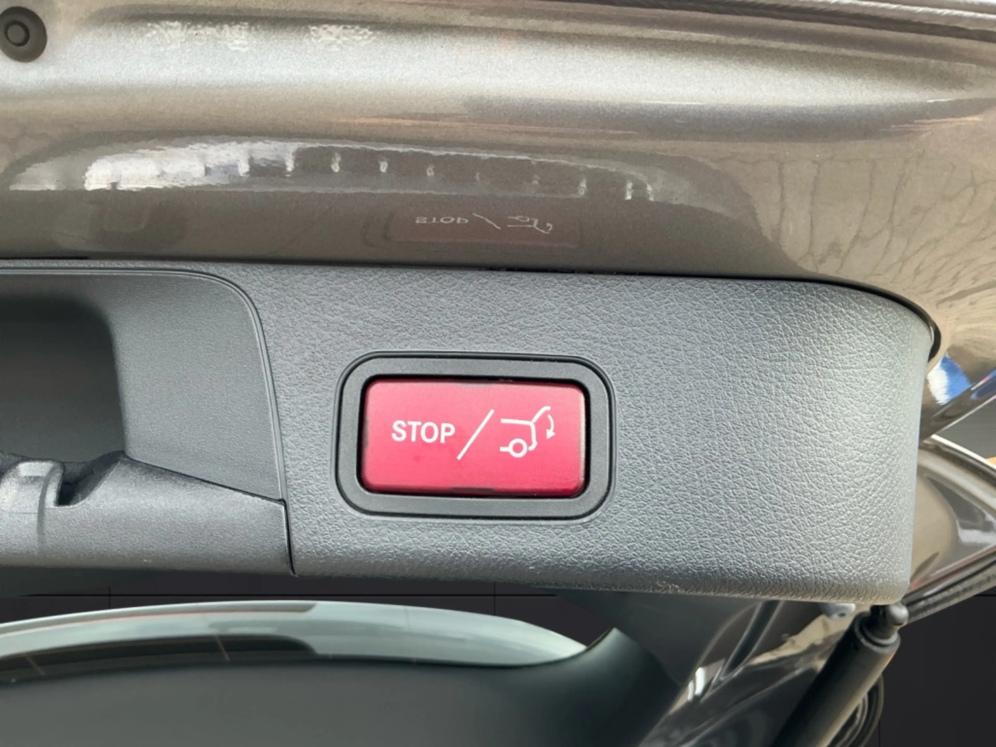 Mercedes-Benz EQB 300 4M Progressive*Advanced*LED*360°Kamera* — photo 17