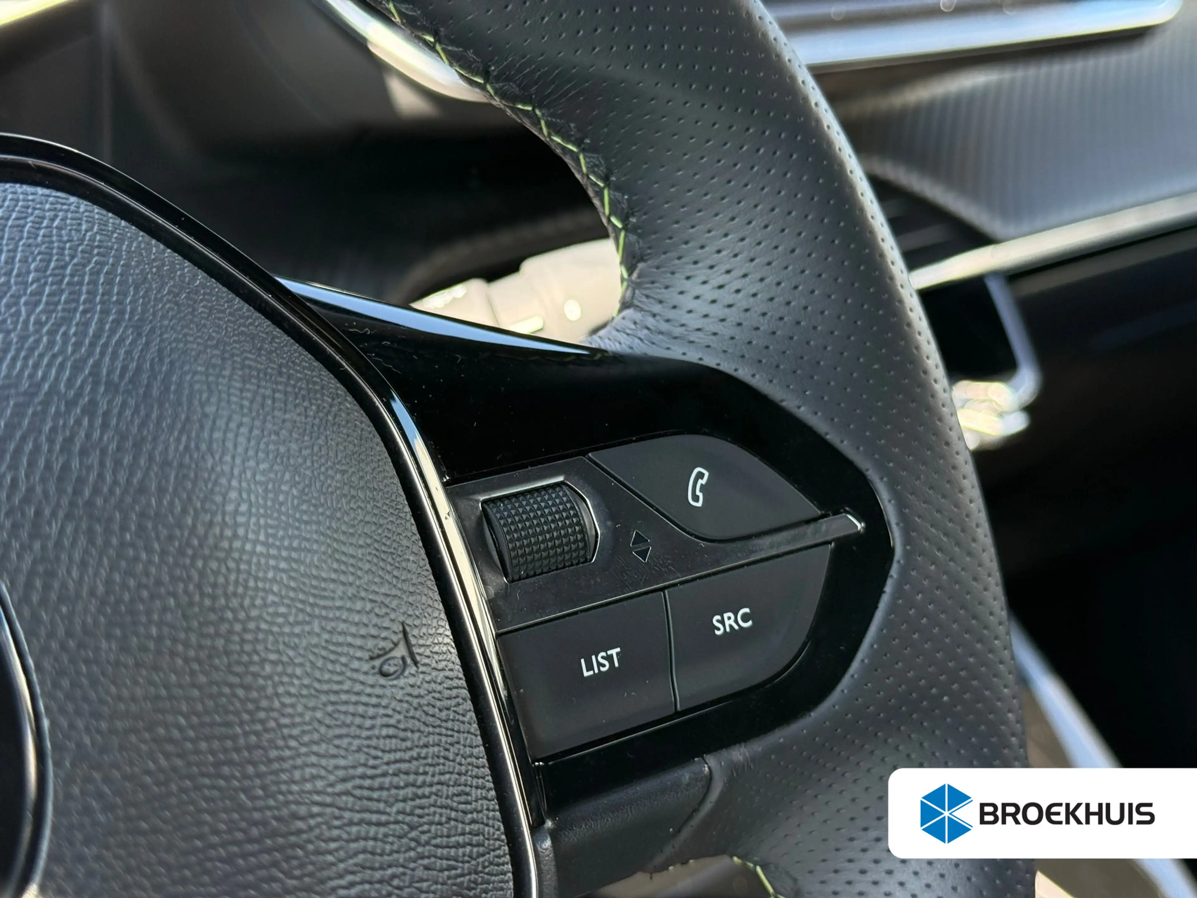 Peugeot e-2008 EV GT Avantage 54 kWh Soh 97% | 360 camera | Keyle — photo 34