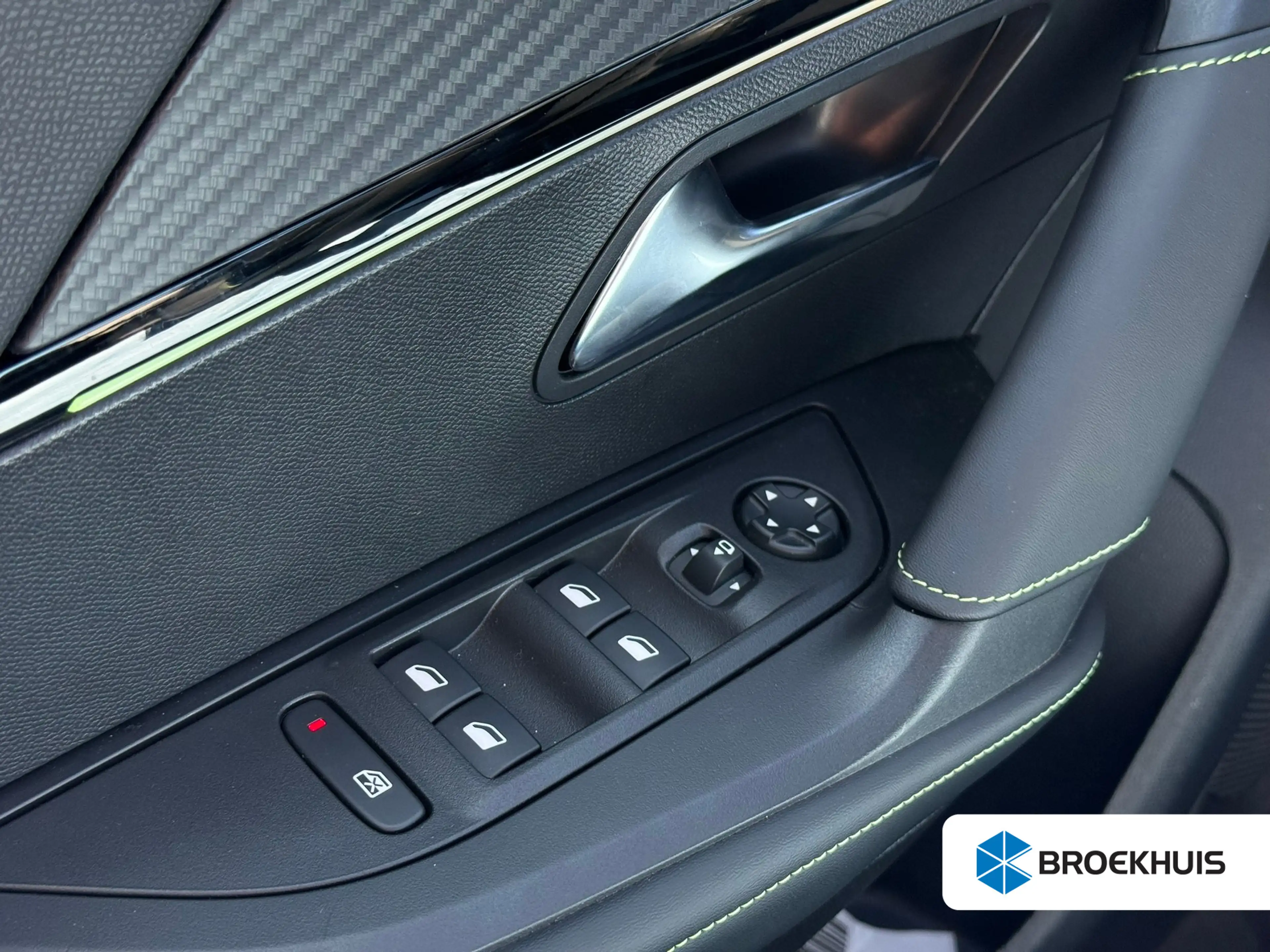 Peugeot e-2008 EV GT Avantage 54 kWh Soh 97% | 360 camera | Keyle — photo 37