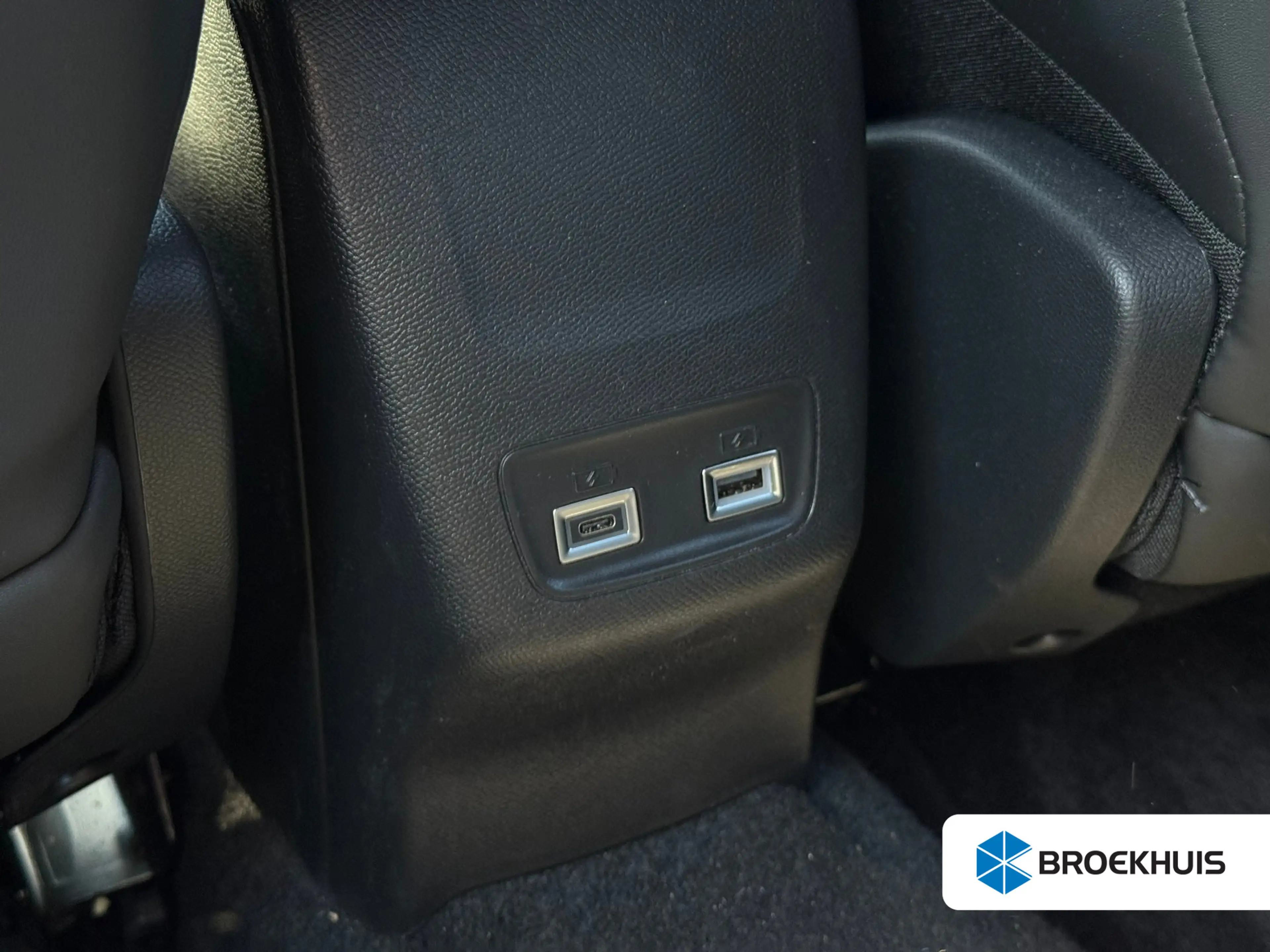 Peugeot e-2008 EV GT Avantage 54 kWh Soh 97% | 360 camera | Keyle — photo 39