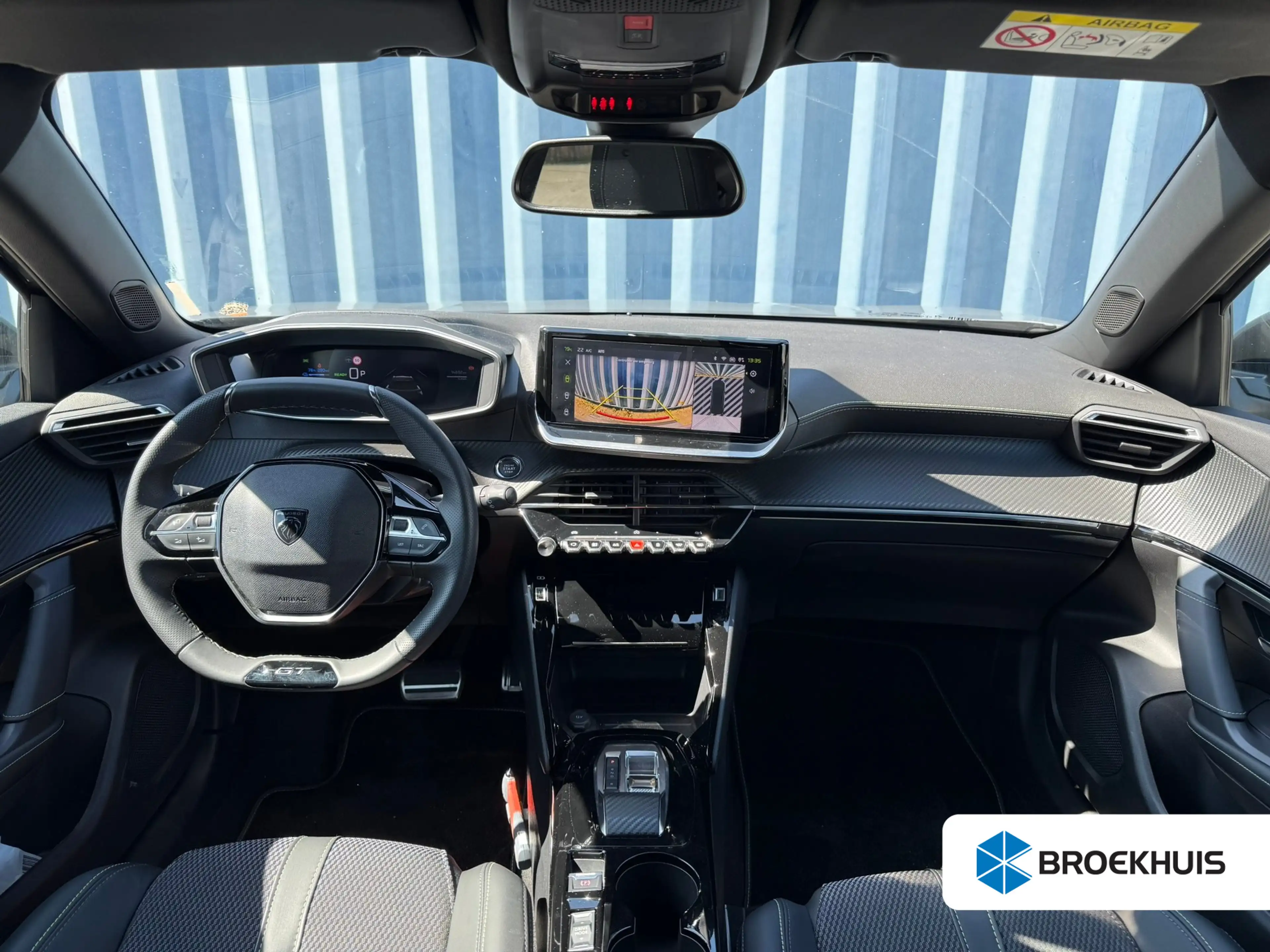 Peugeot e-2008 EV GT Avantage 54 kWh Soh 97% | 360 camera | Keyle — photo 19