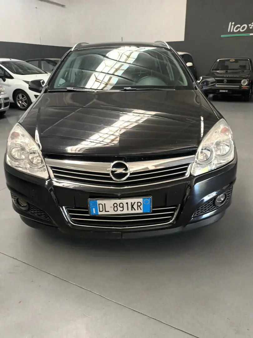 Opel Astra Astra III 2004 SW SW 1.6 Cosmo 115cv Nero - 1