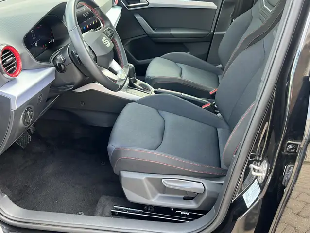Seat Arona view 4