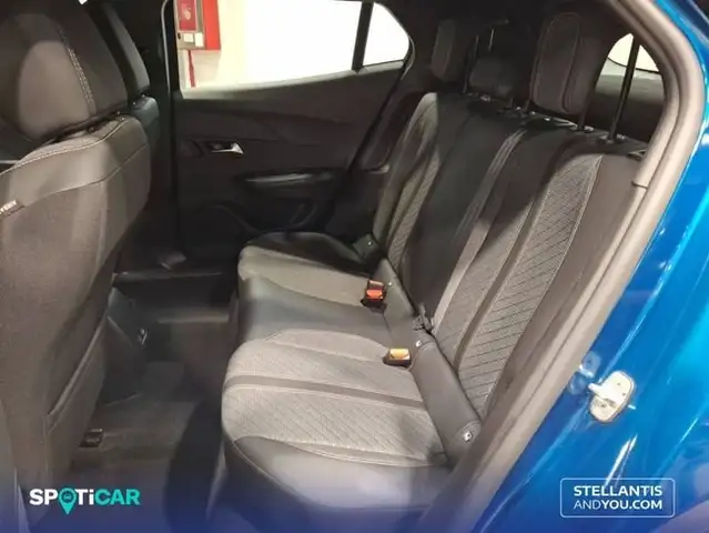 Peugeot 2008 view 10