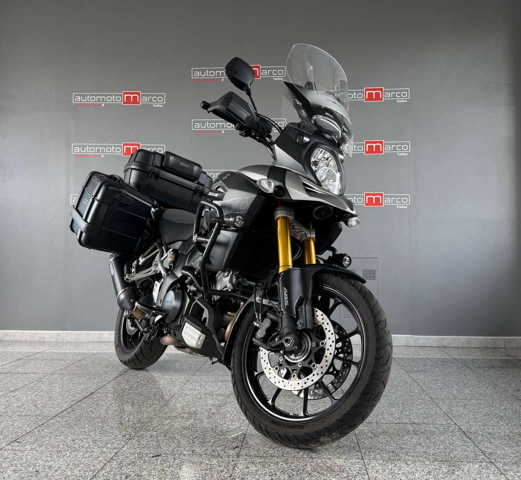 Suzuki V-Strom 1000 ABS *KIT BAULETTI - SCARICO ARROW*
