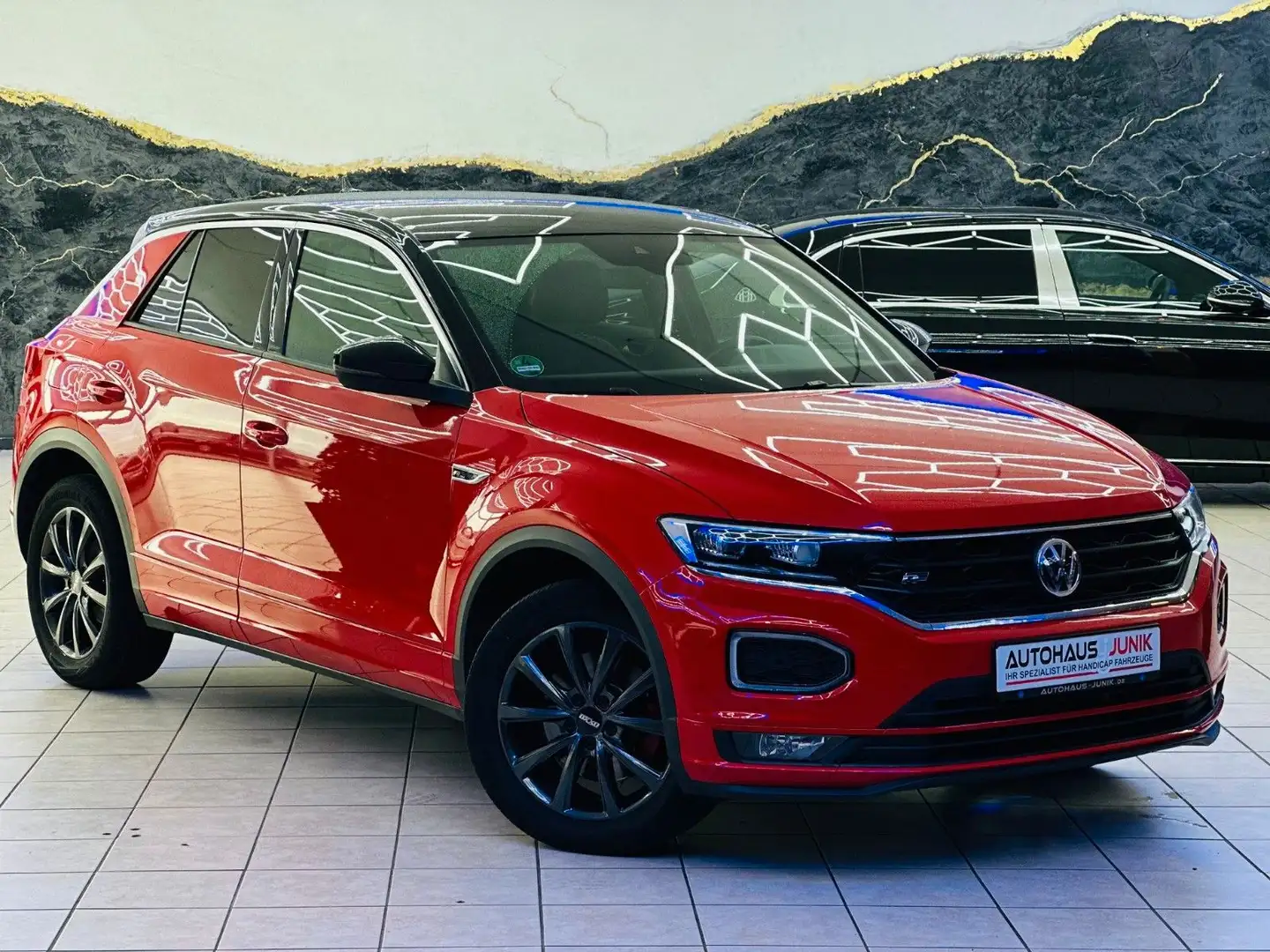 Volkswagen T-Roc Sport DSG-elk.Schwenksitz Rot - 1