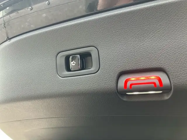 Mercedes-Benz GLC 300 de 4MATIC Coupé mit EQ Hybrid Technologie Österrei Ansicht 13