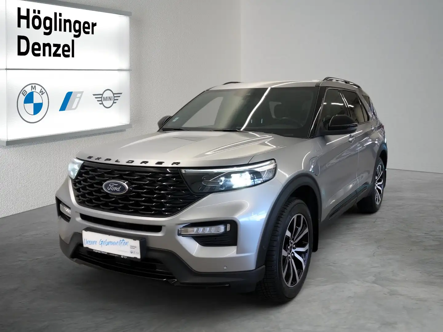 Ford Explorer 3,0 EcoBoost PHEV AWD Silber - 1