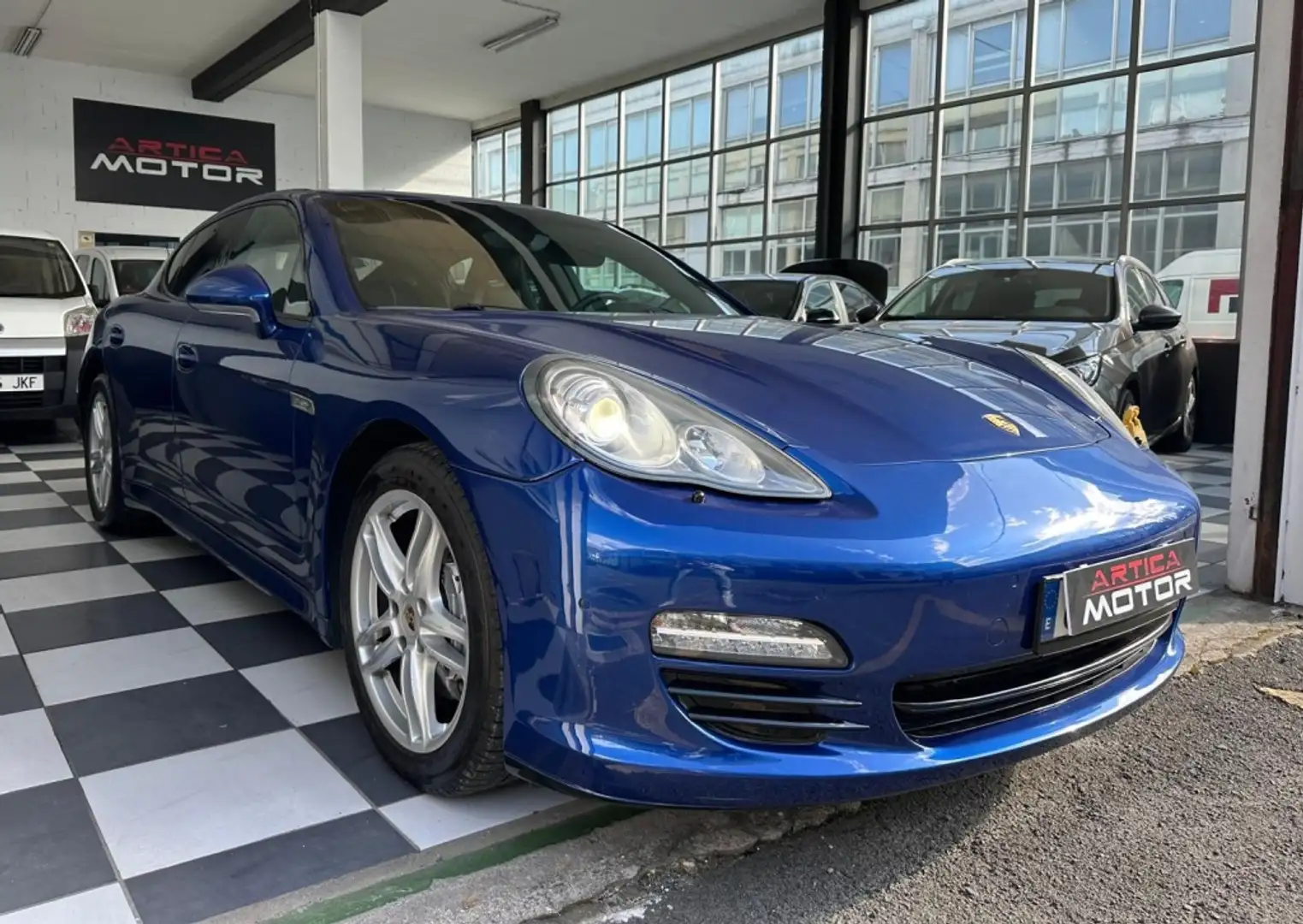Porsche Panamera 4 Aut. Azul - 1