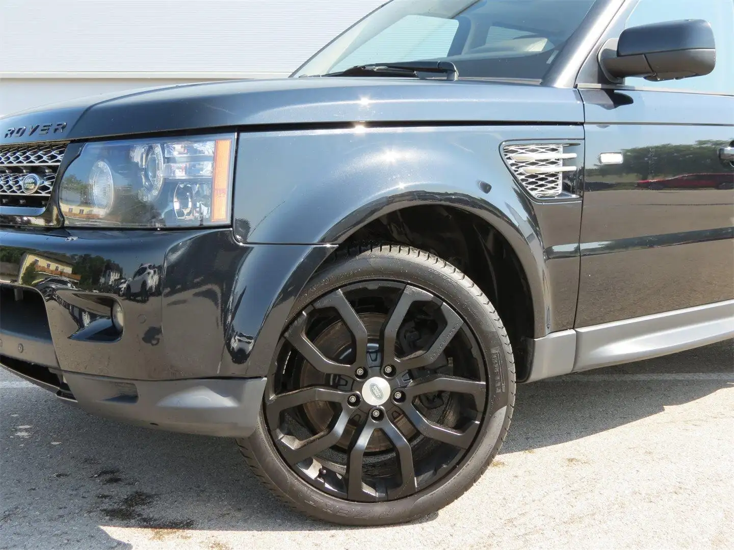 Land Rover Range Rover Sport 3,0 TdV6 HSE !Defekt! Schwarz - 2