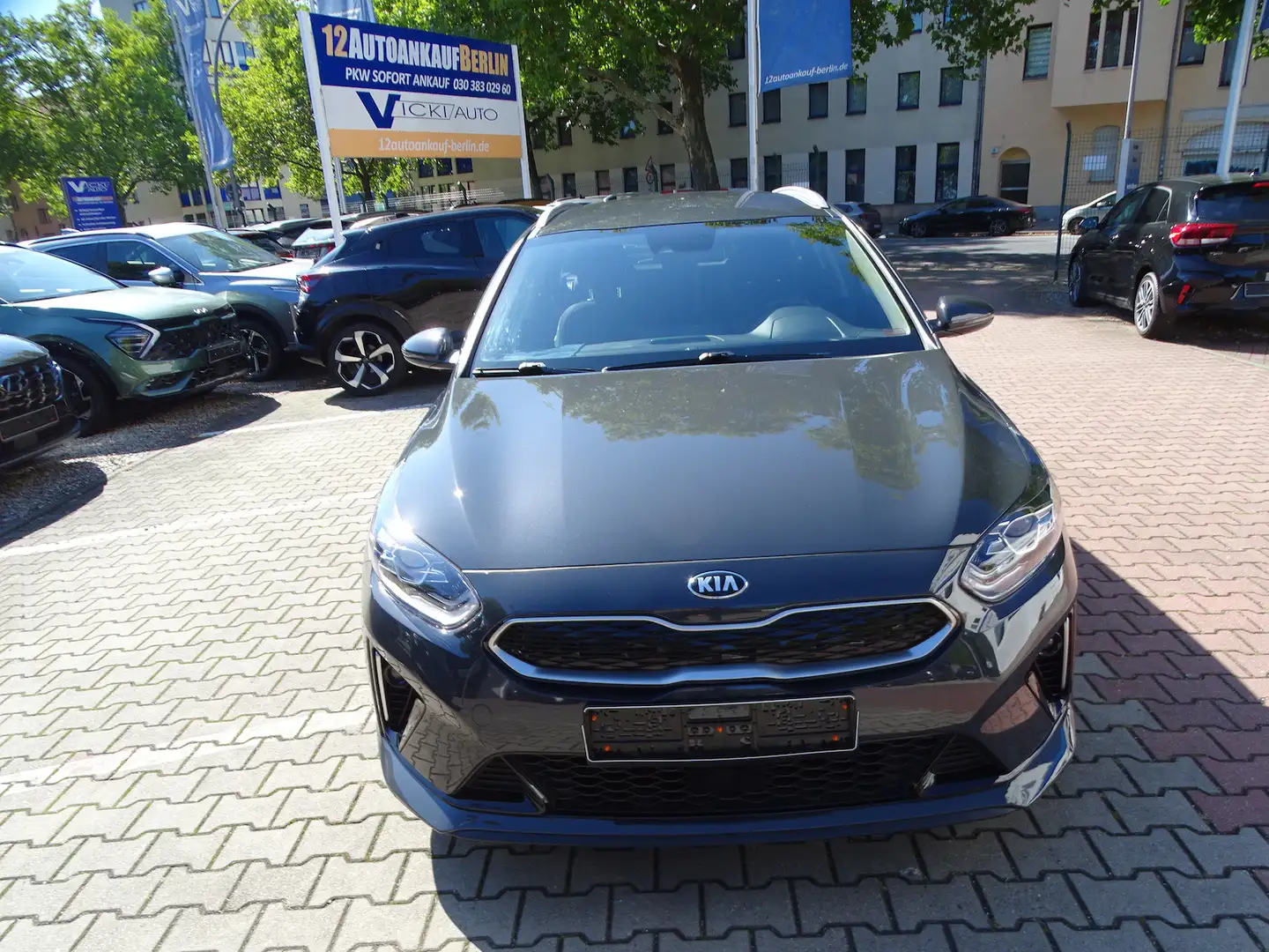 Kia Ceed SW / cee'd SW cee´d Sportswagon 1.6 Plug-in Hybrid Spirit Auto Grau - 2