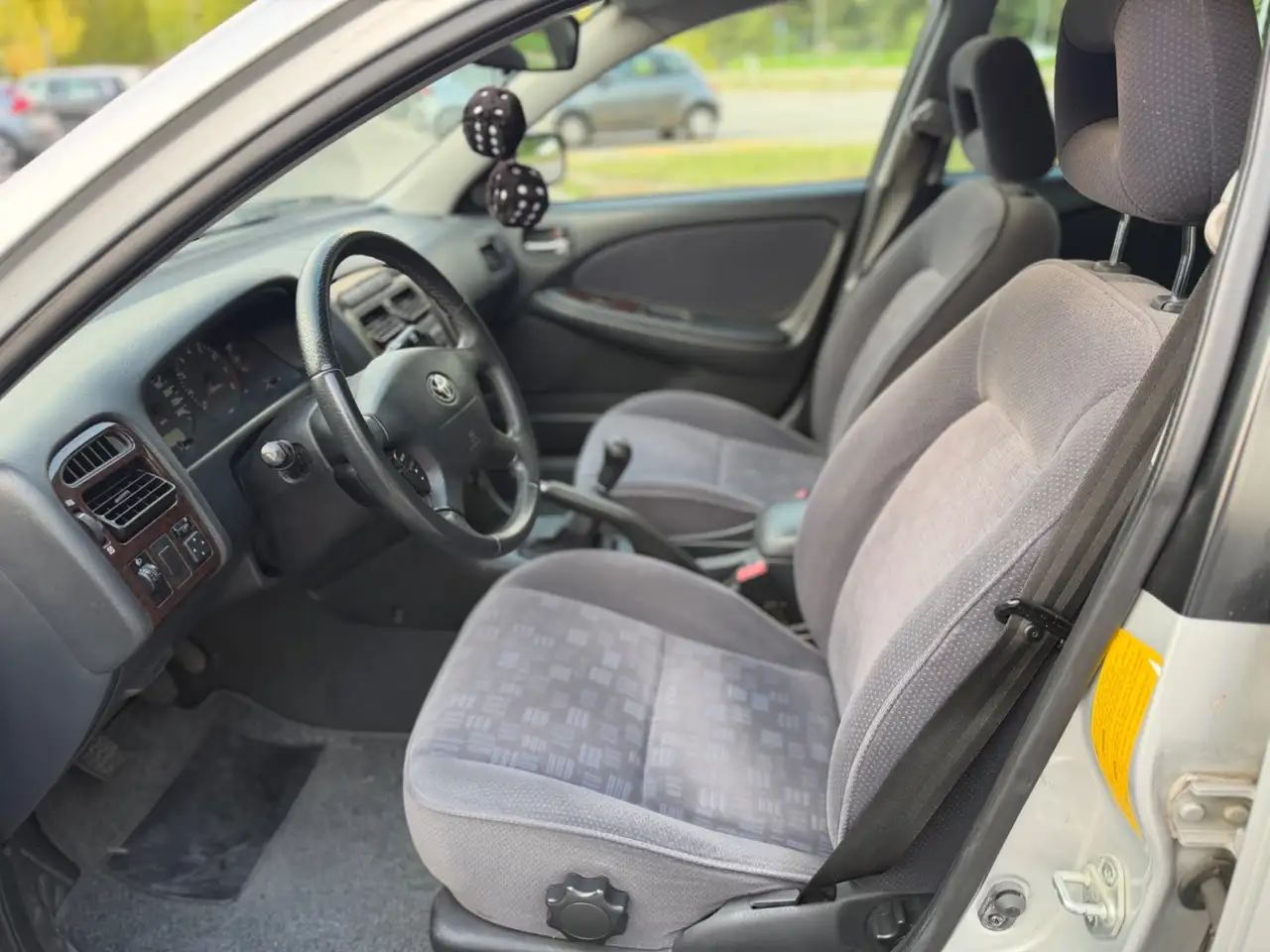 Toyota Avensis 1.6i 16V cat*Neopatentati*Solo 131000km, foto 8