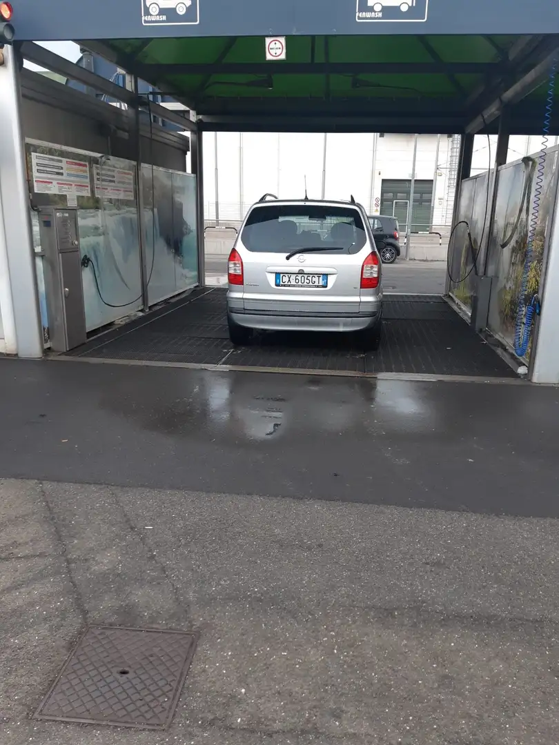 Opel Zafira Zafira 1.6 twinport Club 105cv Argento - 2