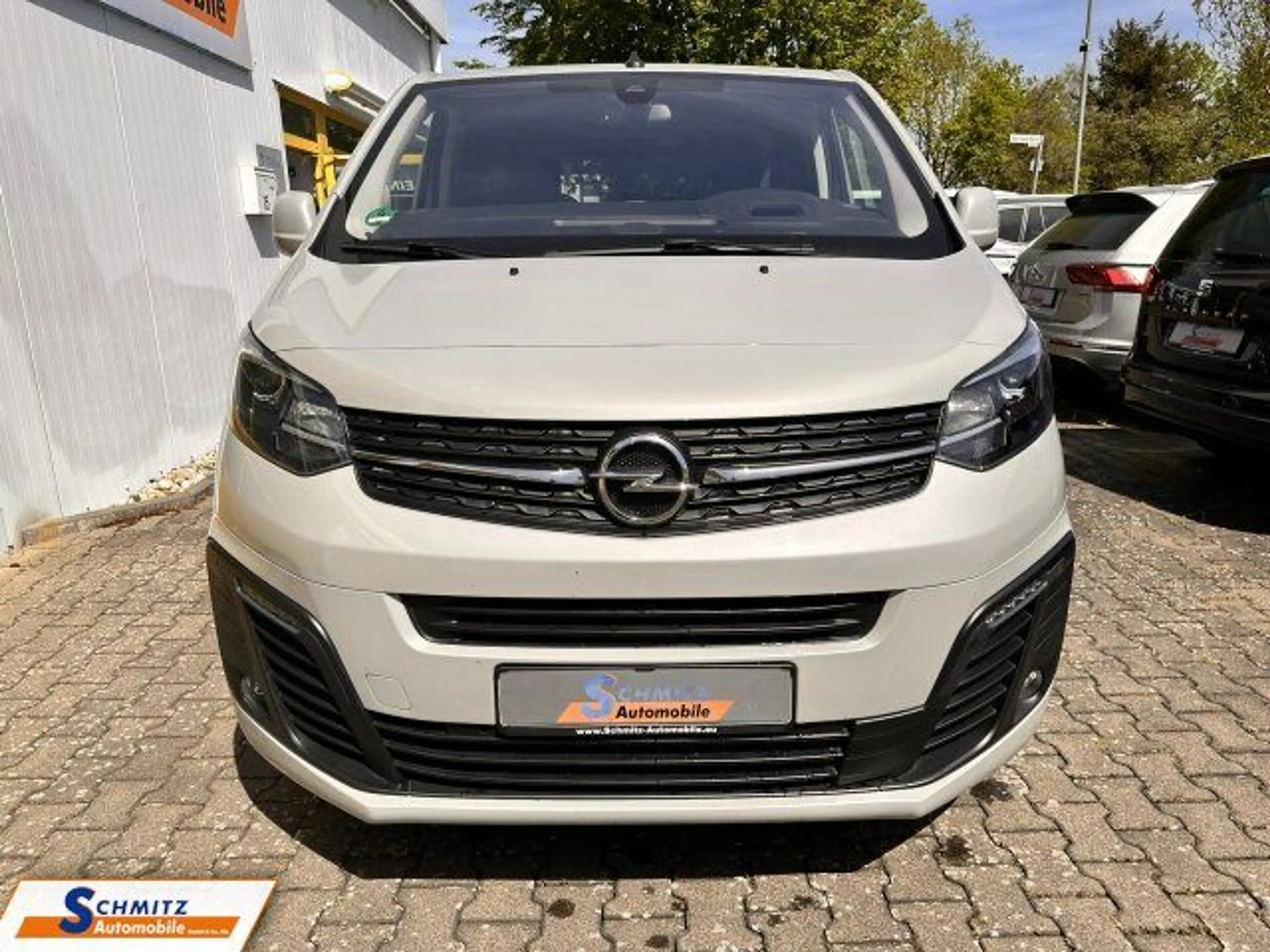 Opel Zafira Life 1.5 S Edition Navi/R-Cam/Xenon/PDC — photo 3