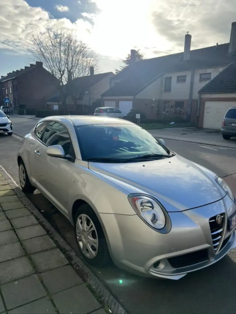 Alfa Romeo MiTo 1.4 Turbo Distinctive - 1
