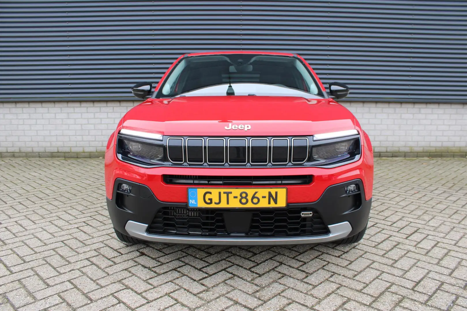 Jeep Avenger Altitude 100pk I 18 Inch Velgen I All-Seasonbanden Rot - 2
