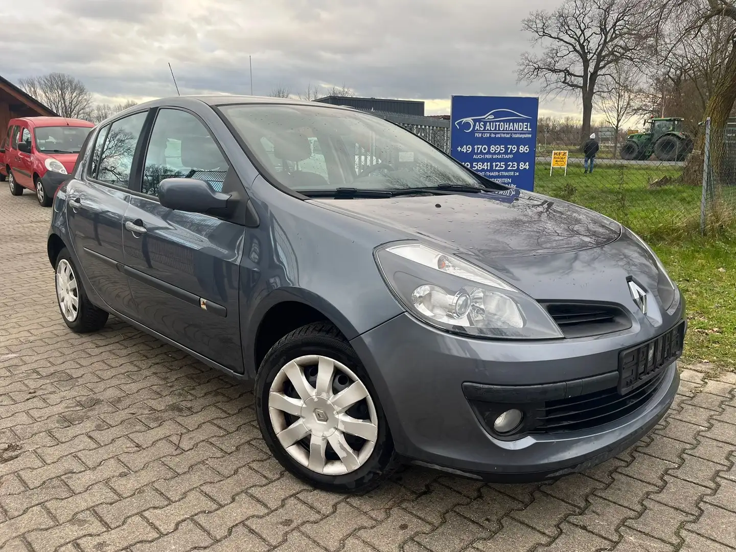 Renault Clio Edition Dynamique Grau - 2
