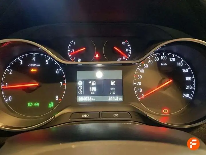 Opel Crossland X 1.2 Innovation S/S 2019, foto 12