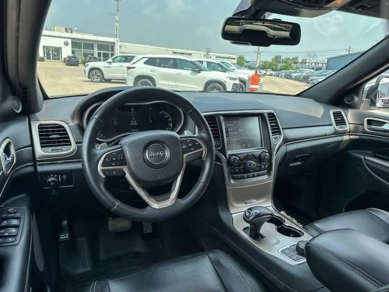 Jeep Grand Cherokee снимка Jeep Grand Cherokee