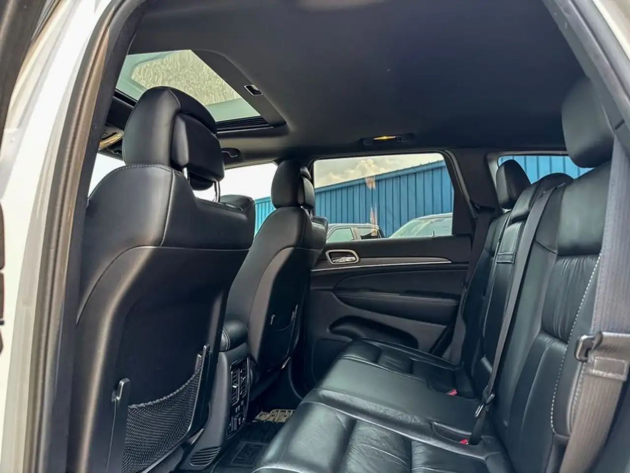 Jeep Grand Cherokee снимка Jeep Grand Cherokee