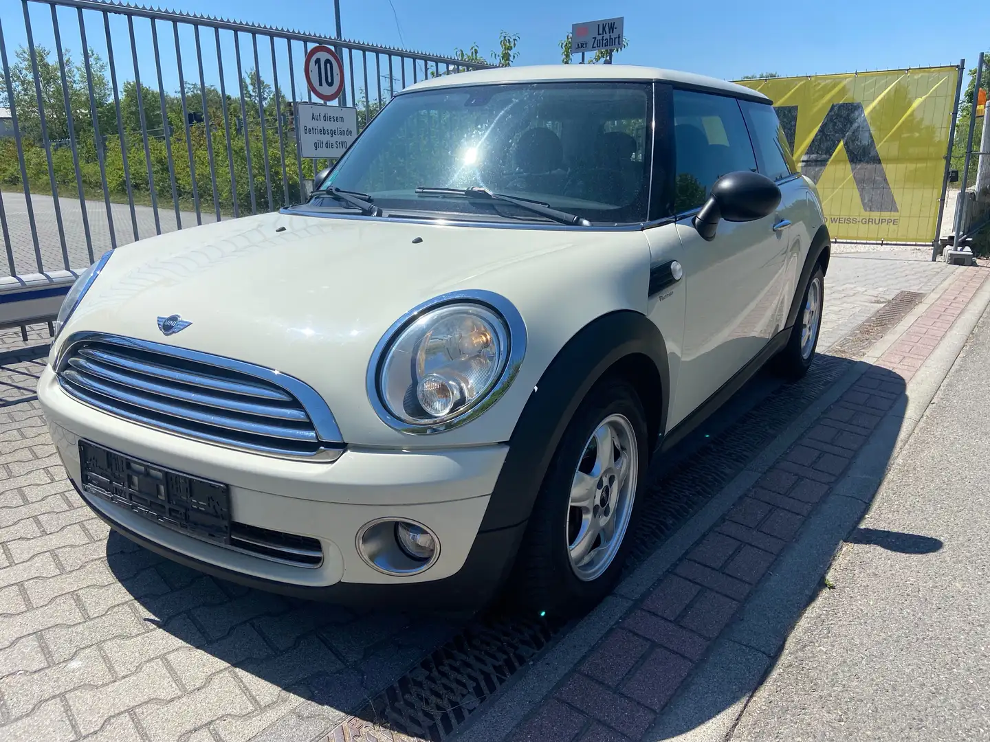 MINI One One Weiß - 2