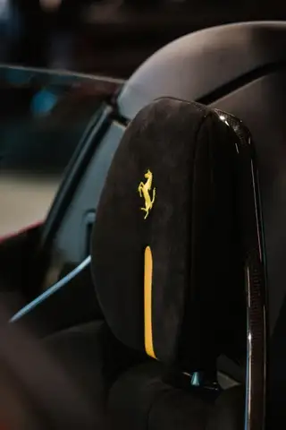 Ferrari 296 GTS 296 GTS *KARBON RACING SITZE L / 20" DIAMOND CUT / LIFTSYSTEM 4cm* Ansicht 10