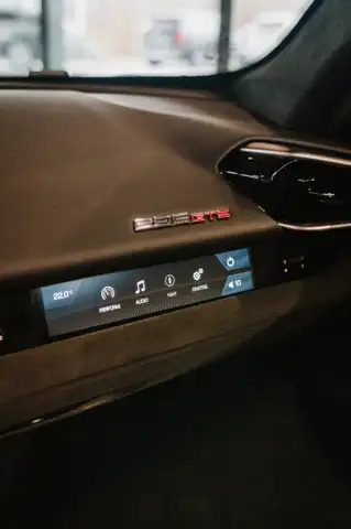 Ferrari 296 GTS 296 GTS *KARBON RACING SITZE L / 20" DIAMOND CUT / LIFTSYSTEM 4cm* Ansicht 5