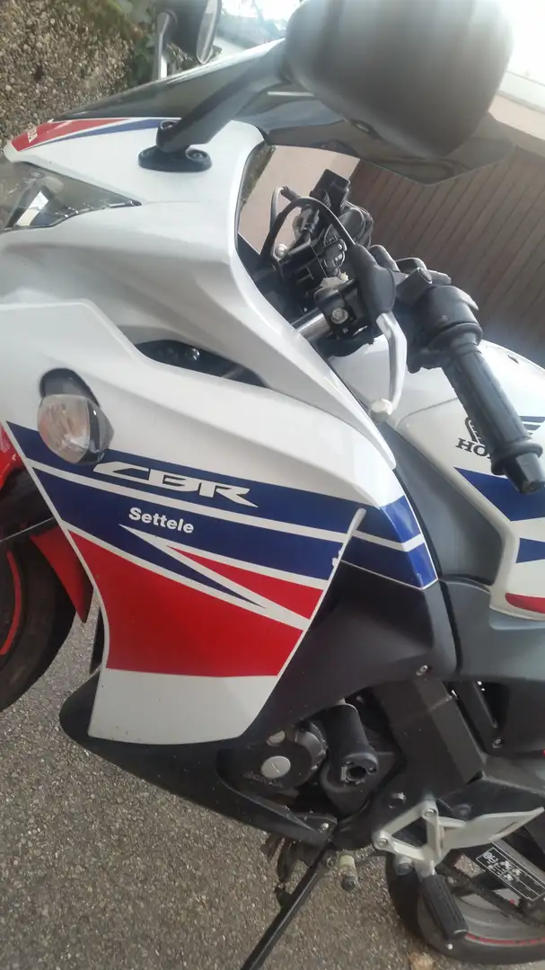 Honda CBR 125 CBR 125 R weiß Alb - 2