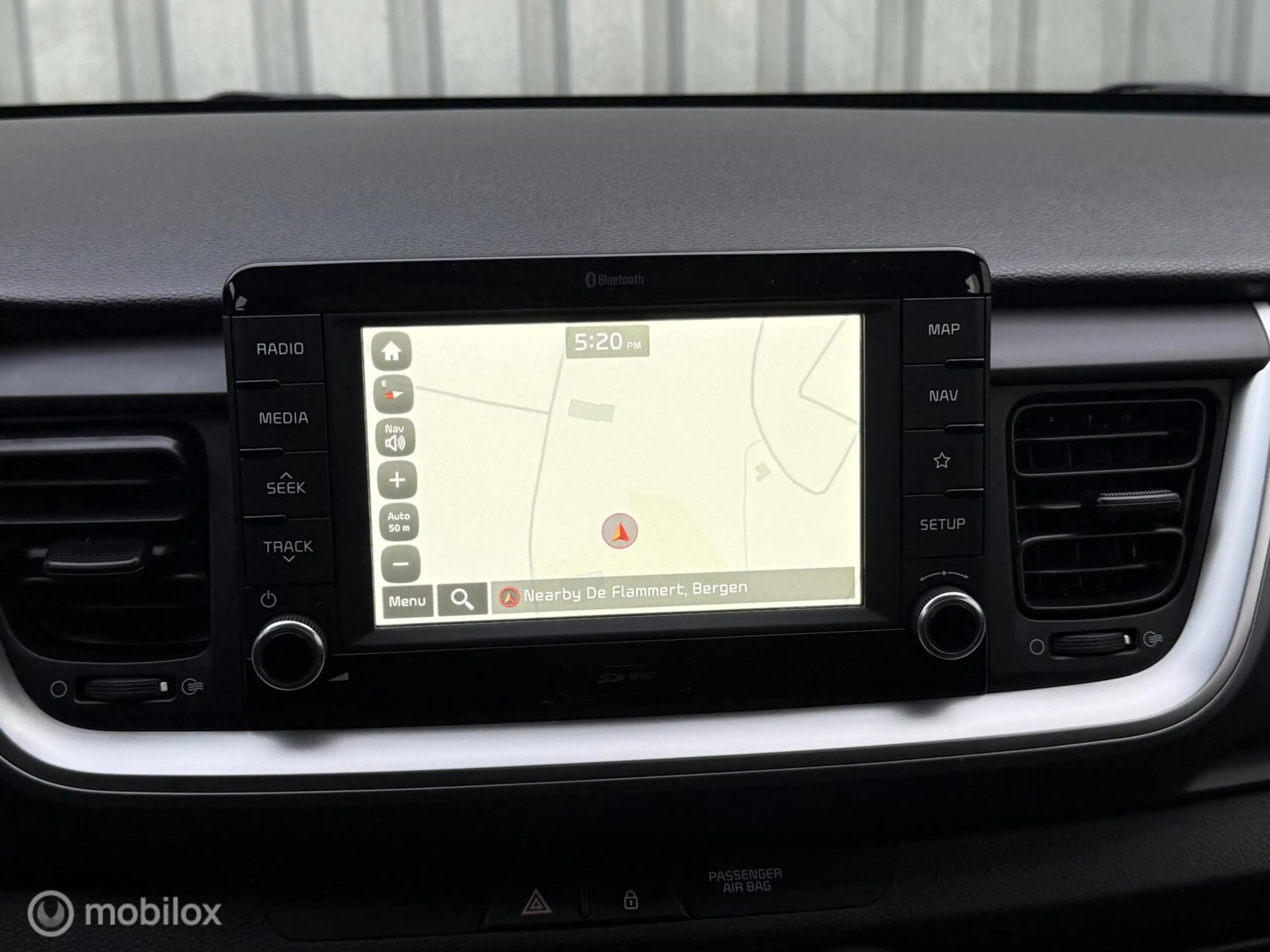 Kia Stonic 1.2 MPi CP-Line Navigator | CarPlay | Camera — photo 27