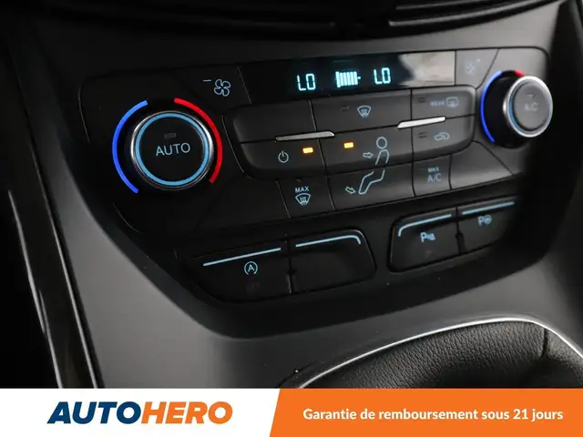 Ford Kuga view 25