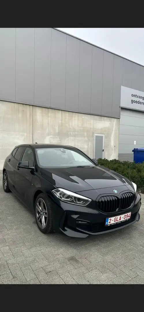 BMW 118 118iA M Sport Zwart - 2