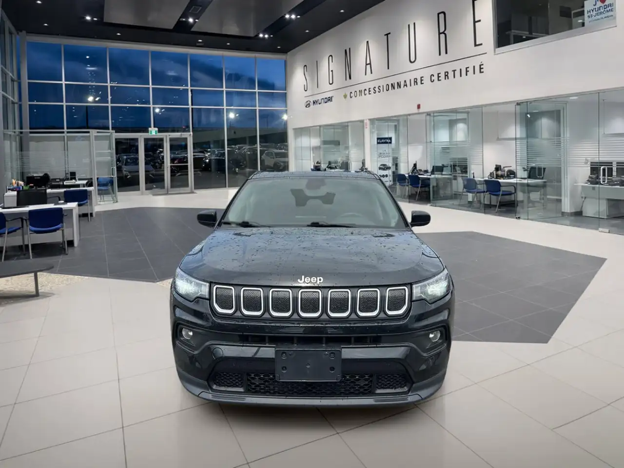 Jeep Compass снимка Jeep Compass