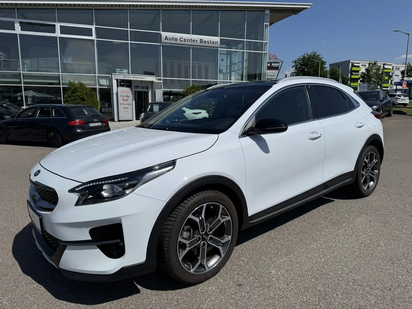 Kia XCeed PLATINUM EDITION/PANO/DAB/SOUND JBL/1.HAND Weiß - 2