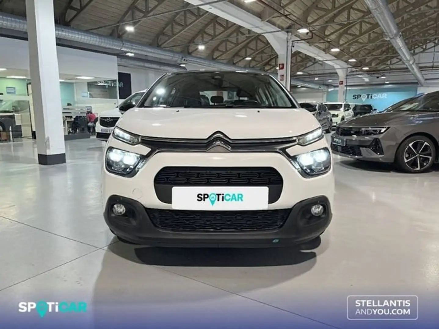 Citroën C3 PureTech 60KW (83CV) Feel Pack Blanco - 2