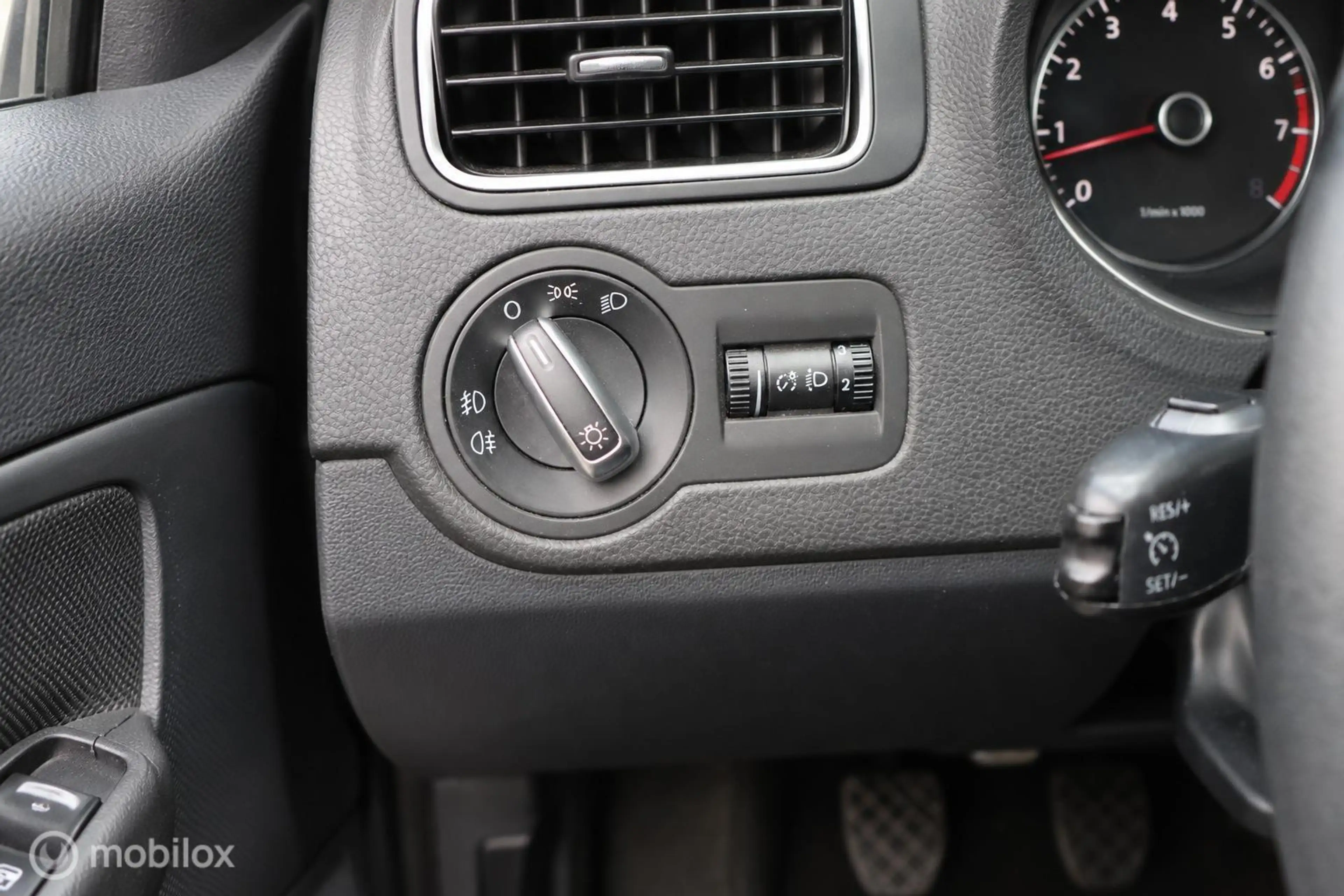 Volkswagen Polo Cross 1.2 TSI — photo 11