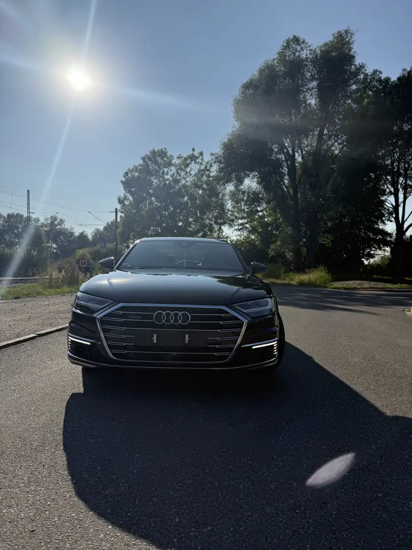 Audi A8 60 TFSI e quattro tiptronic Schwarz - 2