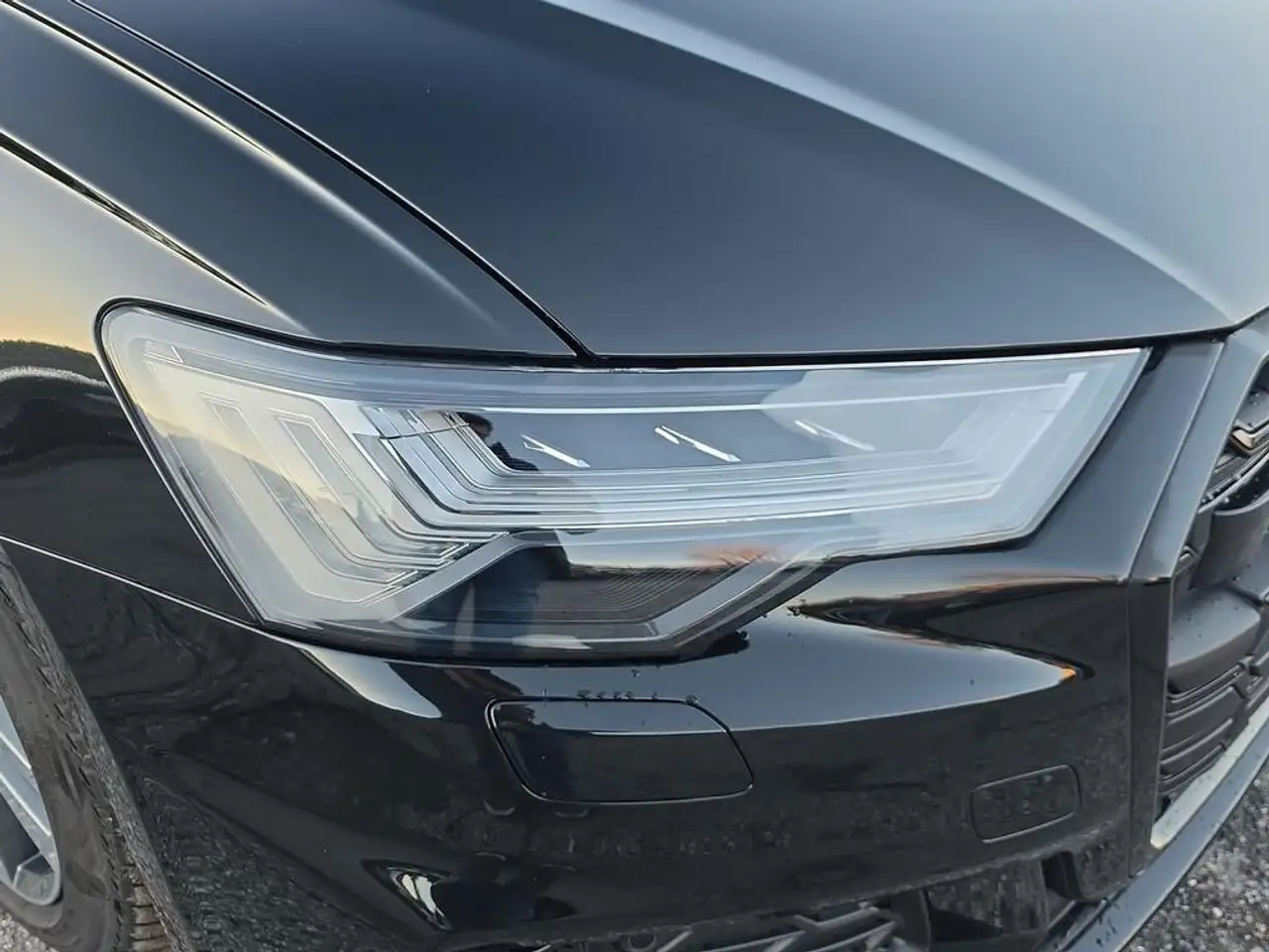 Audi A6 Avant 40 2.0 tdi mhev 12V S line edition quattro 2