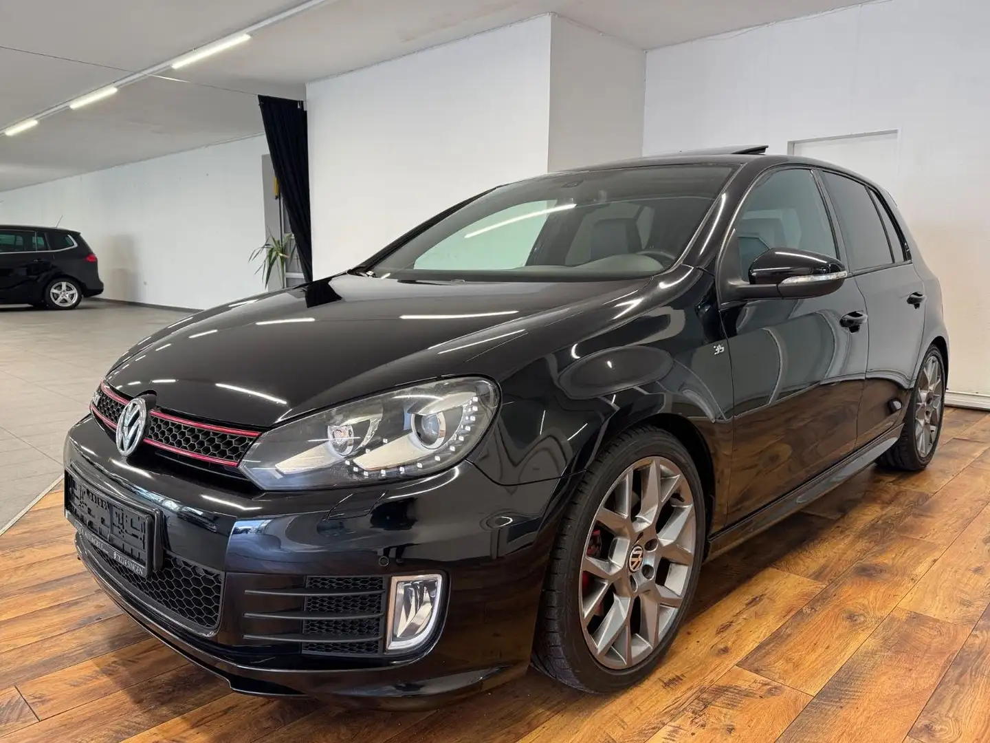 Volkswagen Golf VI GTI 35 DSG.1.Hd.NAV.LEDER.DCC.SHZ.SD.AHK Noir - 1