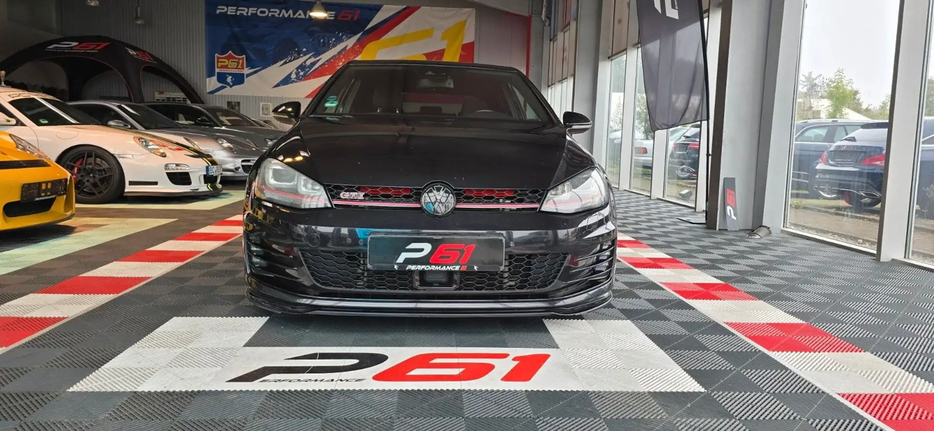 Volkswagen Golf VII GTI/Performance/AGA/LLK/ Schwarz - 2