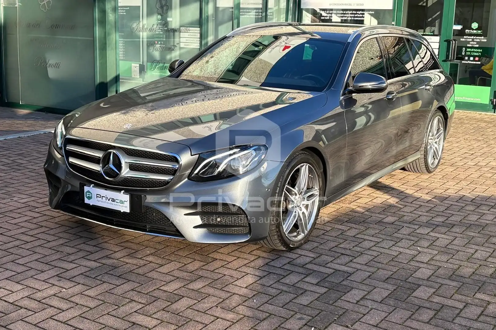 Mercedes-Benz E 220 E 220 d S.W. Auto AMG Line Argent - 1