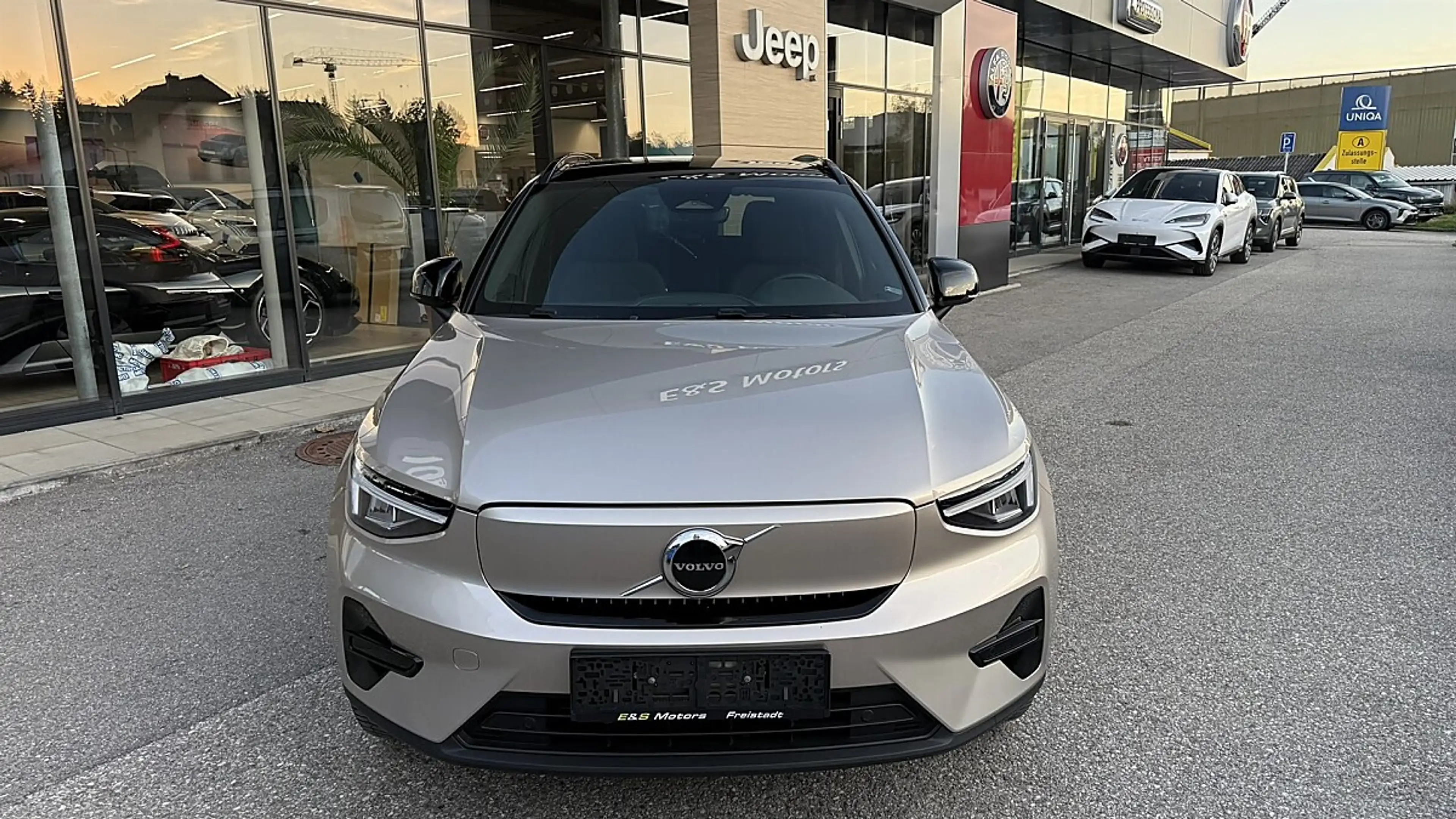 Volvo XC40 P8 Pure Electric 2WD Plus Recharge — photo 7