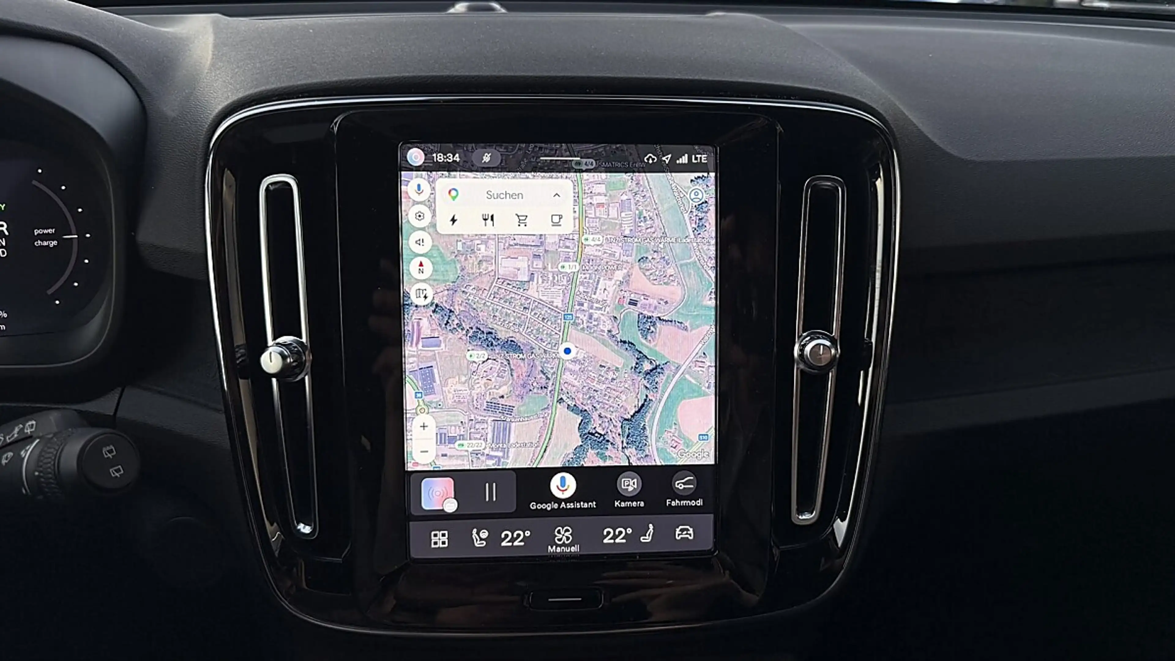 Volvo XC40 P8 Pure Electric 2WD Plus Recharge — photo 15
