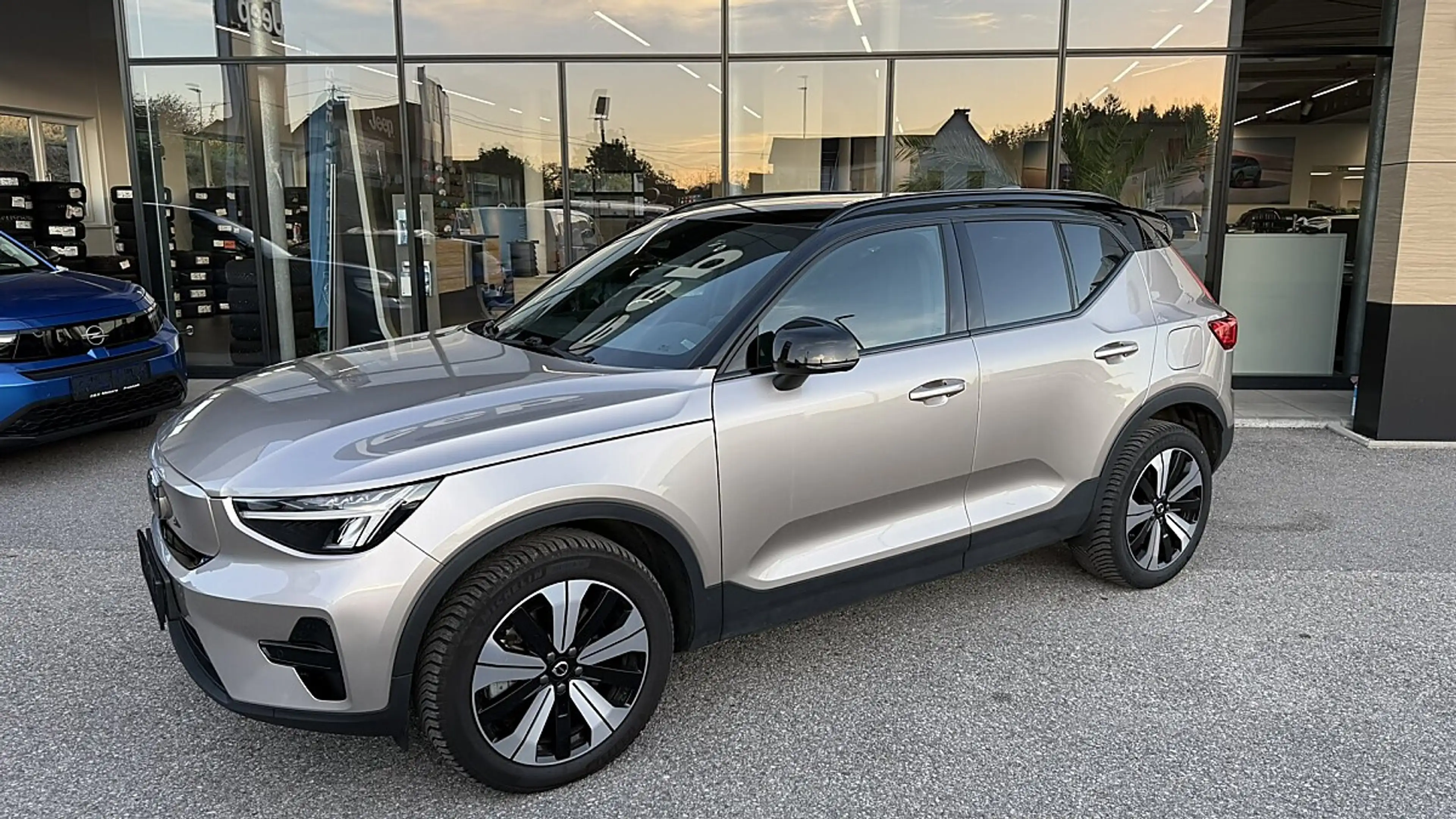 Volvo XC40 P8 Pure Electric 2WD Plus Recharge — photo 2