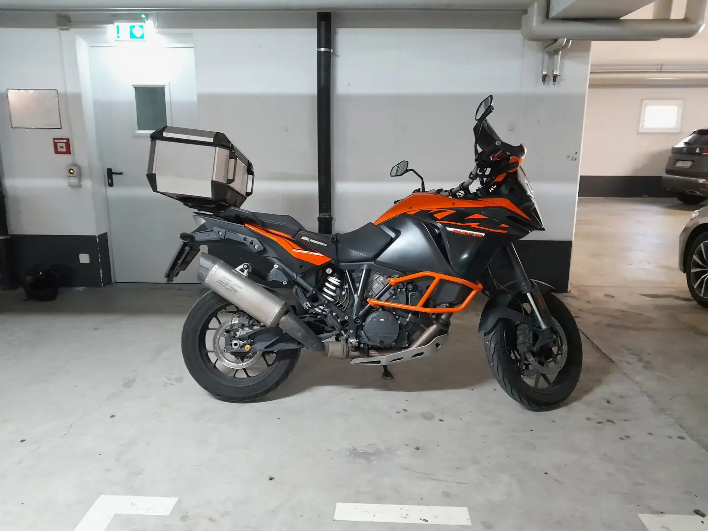 KTM 1090 Adventure Oranžová - 1