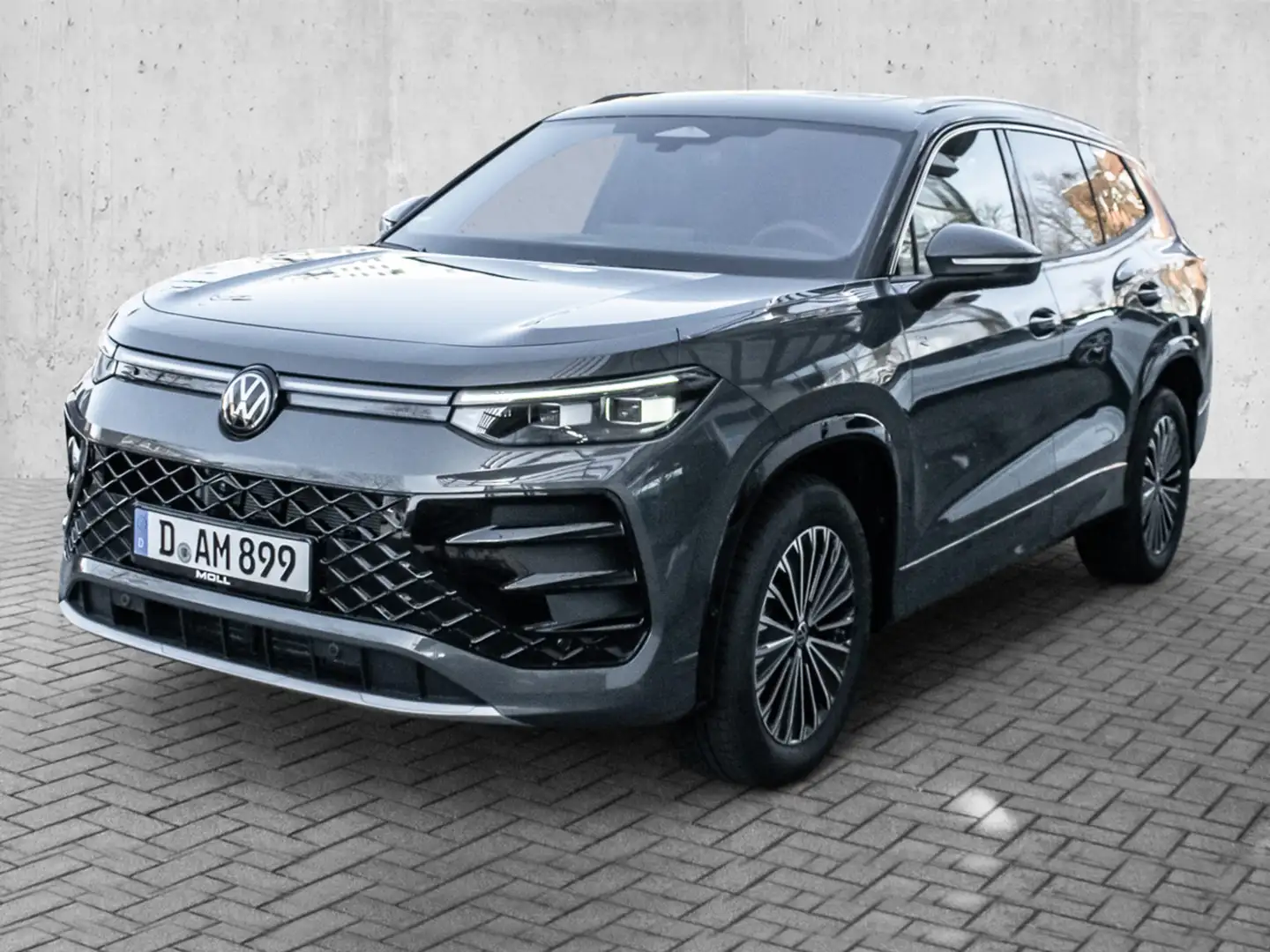 Volkswagen Tayron R-Line 2.0 l TDI 4MOTION DSG NAVI PANO Grijs - 2